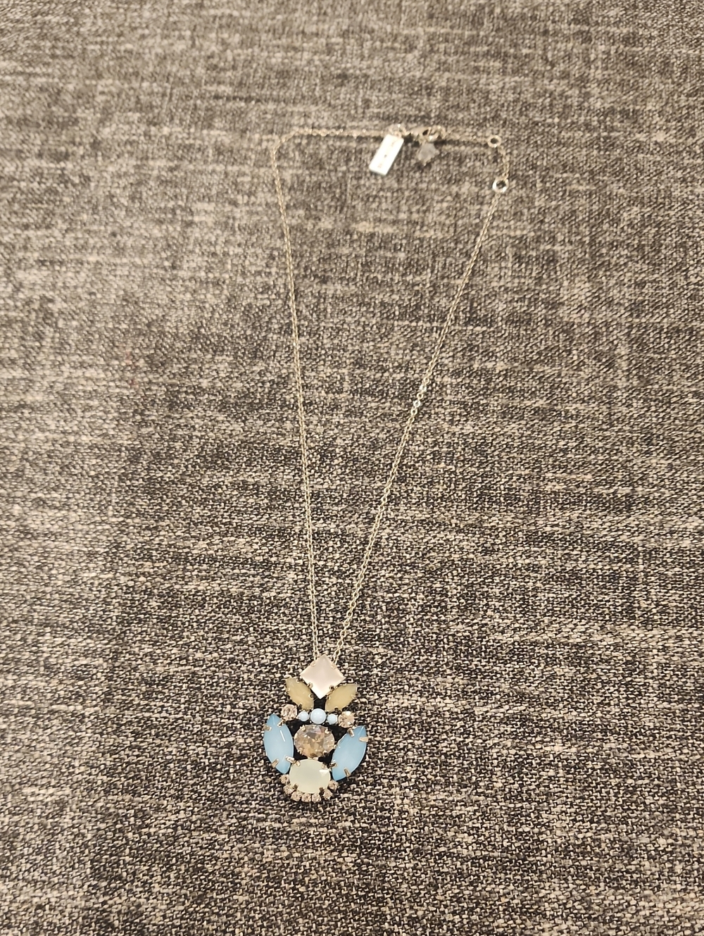 Delicate Blue Crystal Pendant Necklace - Women Jewelry